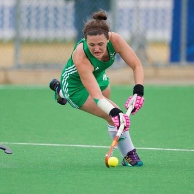 Irish Hockey player Roisín Upton speaks to Sporting ... - 400 x 400 jpeg 24kB