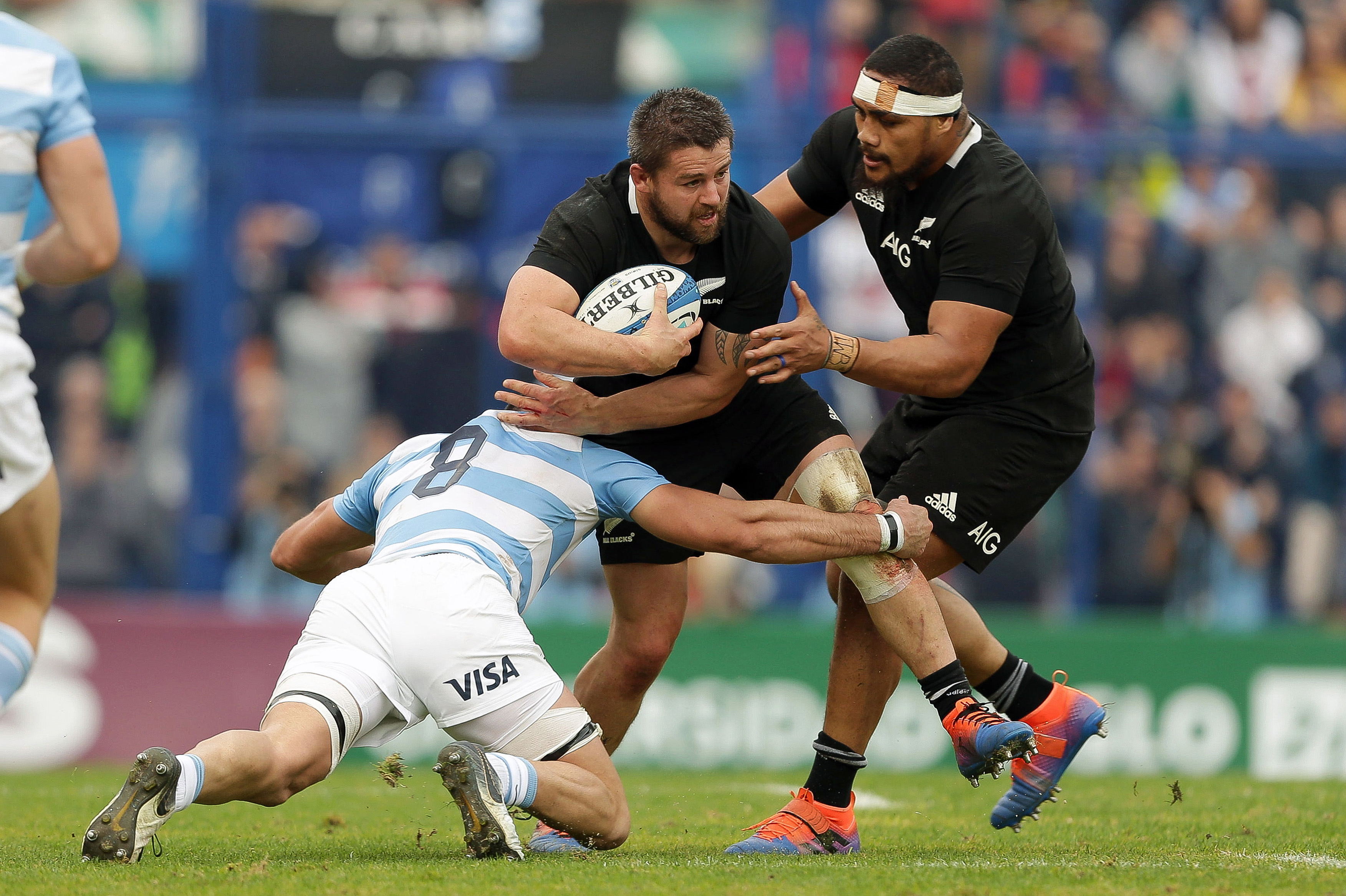 Dane Coles Is Tackled By Javier Ortega Desio 20 7 2019 Sporting Limerick