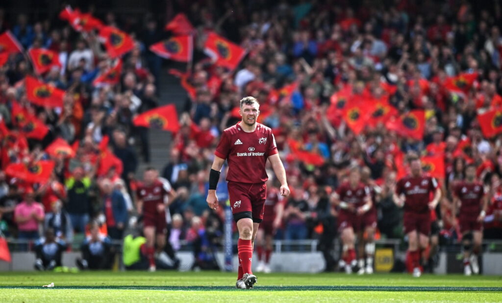 7 May 2022; Munster captain Peter O'Mahony goes back for the restart after teammate Keith Earls, not pictured, scored their side's second try during the Heineken Champions Cup Quarter-Final match between Munster and Toulouse at Aviva Stadium in Dublin. Photo by Brendan Moran/Sportsfile